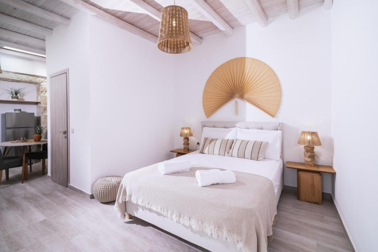 Papadia Luxury Apartments Pitsidia Extérieur photo