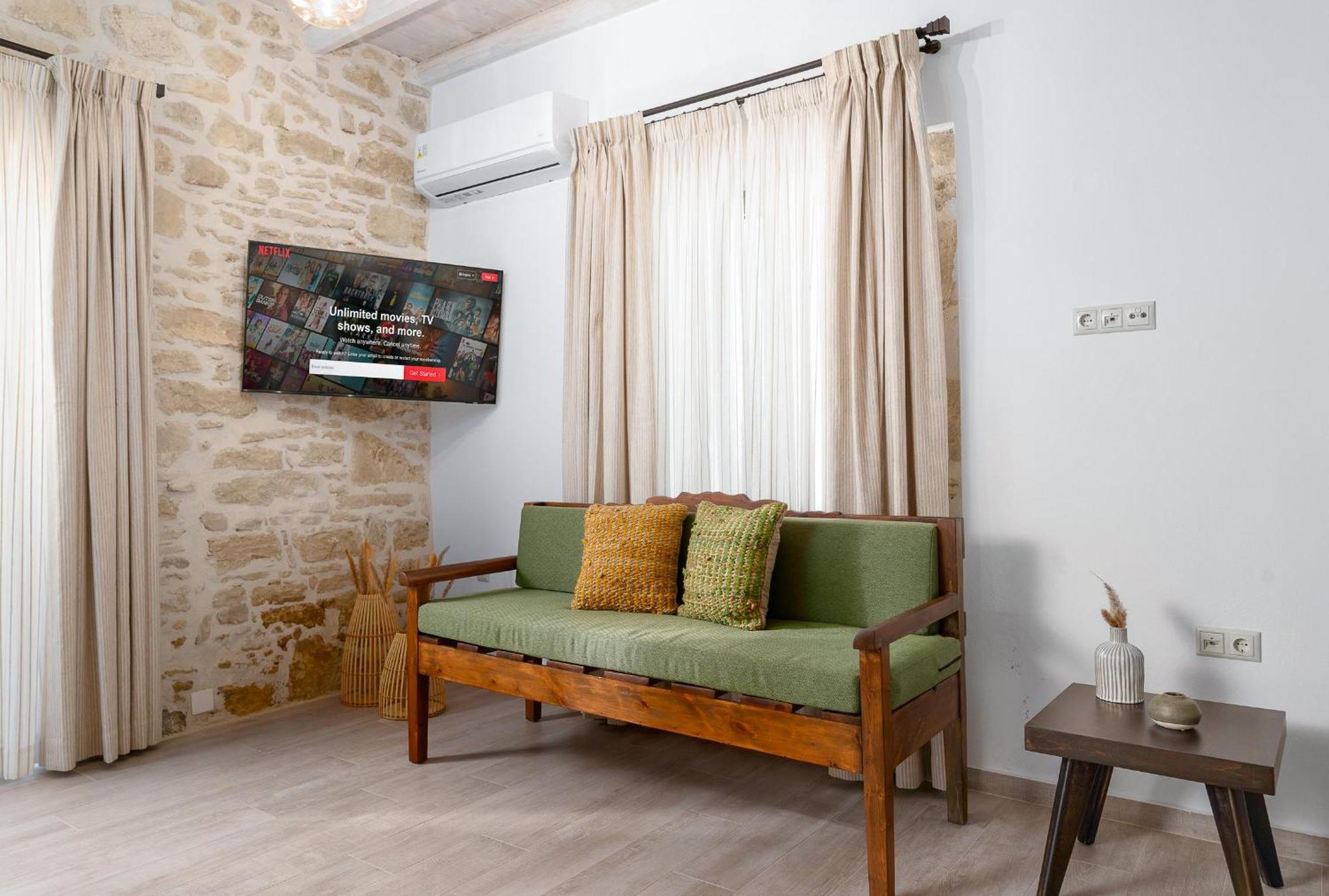 Papadia Luxury Apartments Pitsidia Extérieur photo