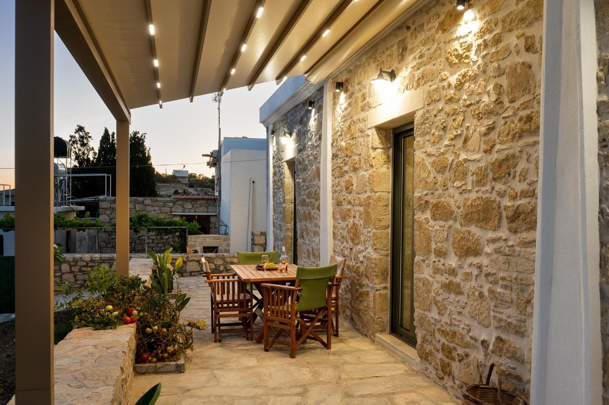 Papadia Luxury Apartments Pitsidia Extérieur photo