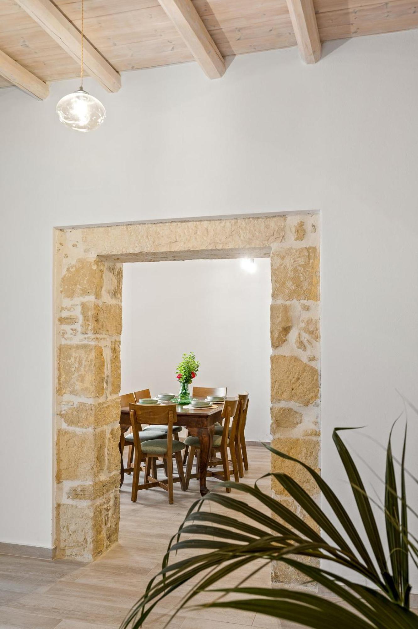 Papadia Luxury Apartments Pitsidia Extérieur photo
